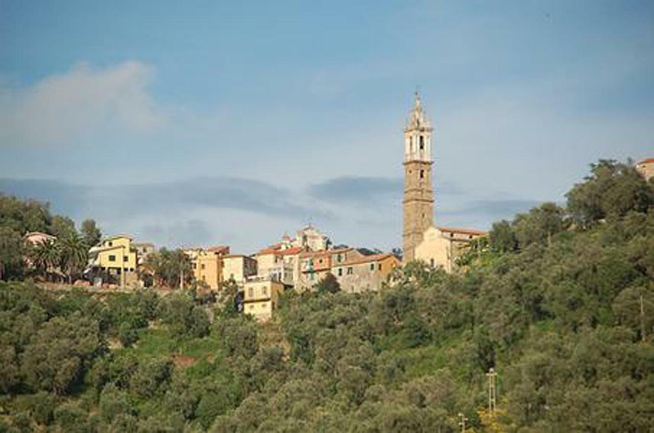 Willa Chalet In Liguria Vasia Zewnętrze zdjęcie