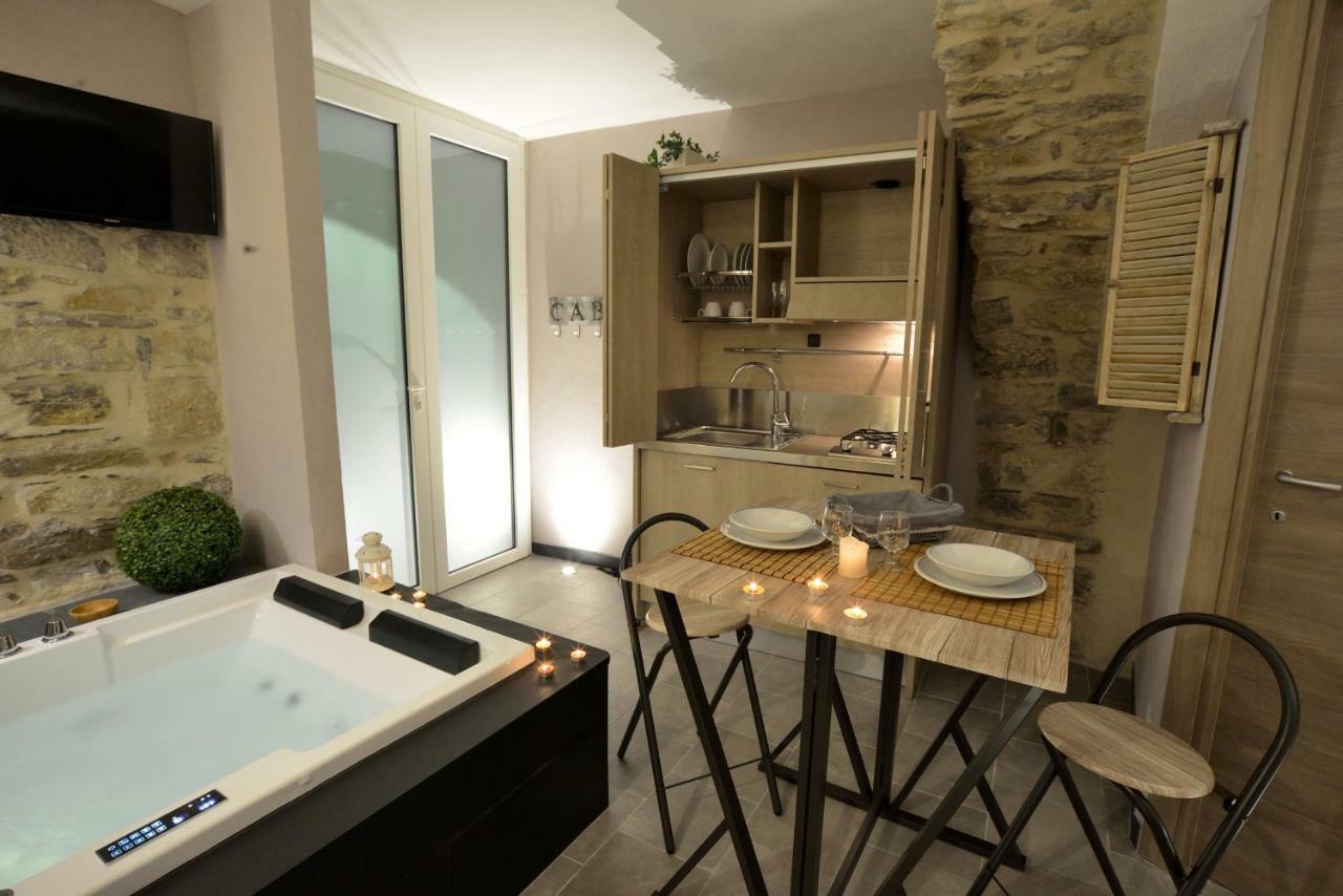 Willa Chalet In Liguria Vasia Zewnętrze zdjęcie