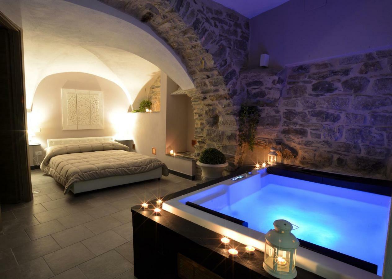 Willa Chalet In Liguria Vasia Zewnętrze zdjęcie