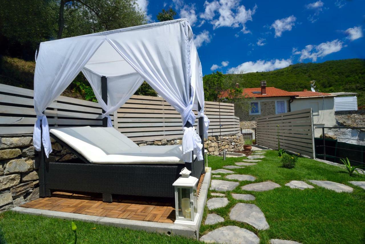 Willa Chalet In Liguria Vasia Zewnętrze zdjęcie